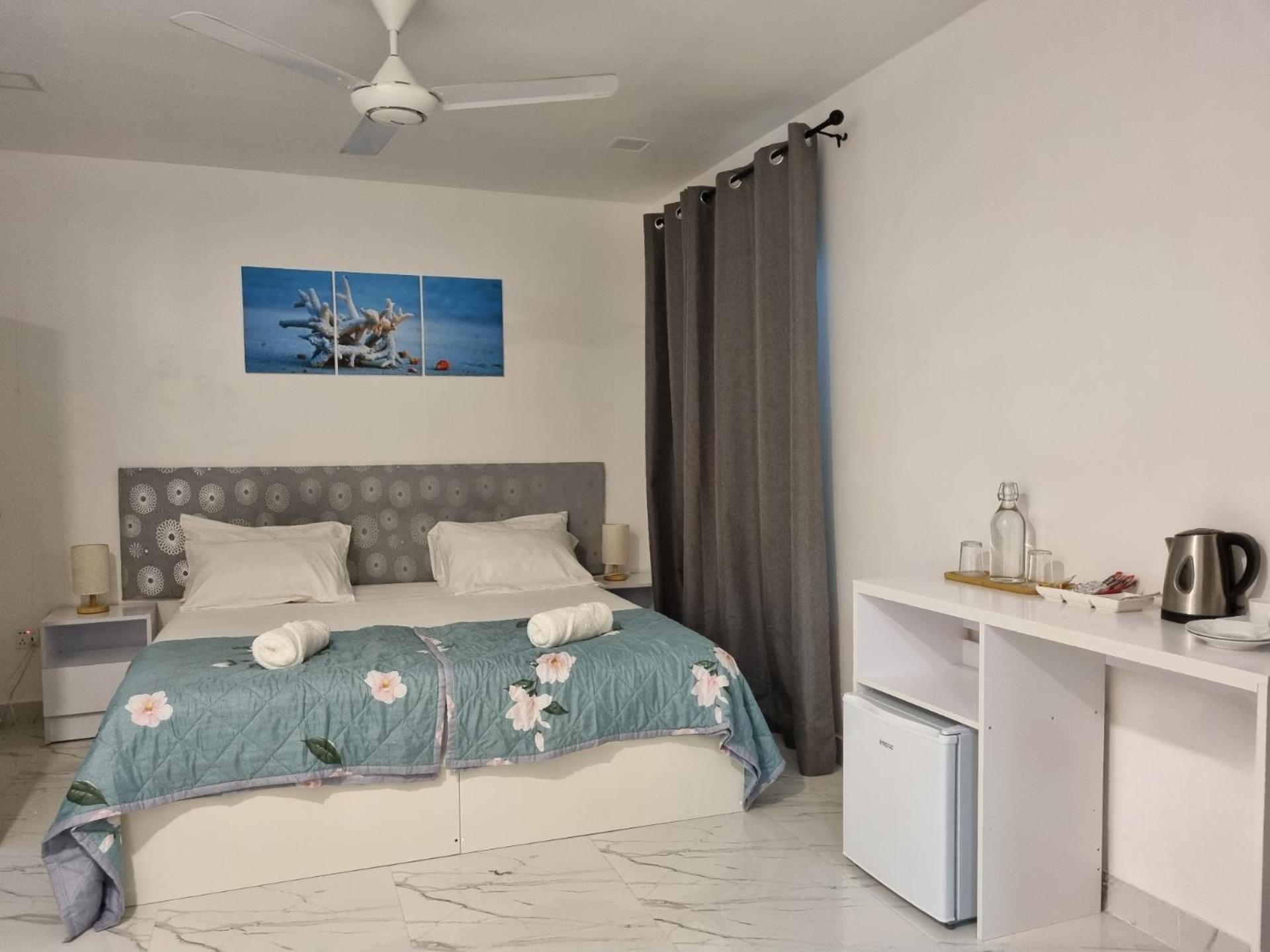Empyrean Stay, Maldives Thulusdhoo Exterior photo