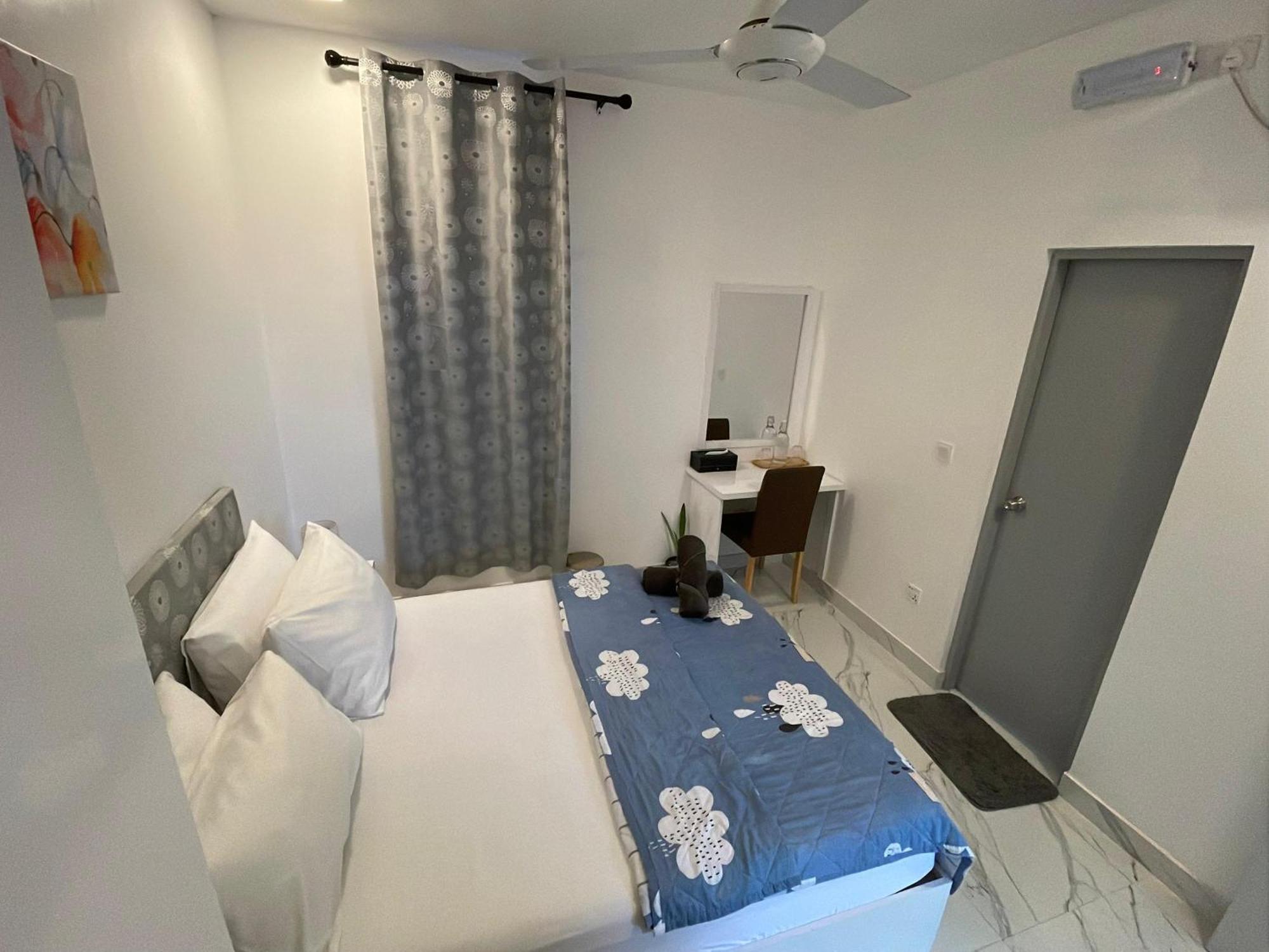 Empyrean Stay, Maldives Thulusdhoo Exterior photo